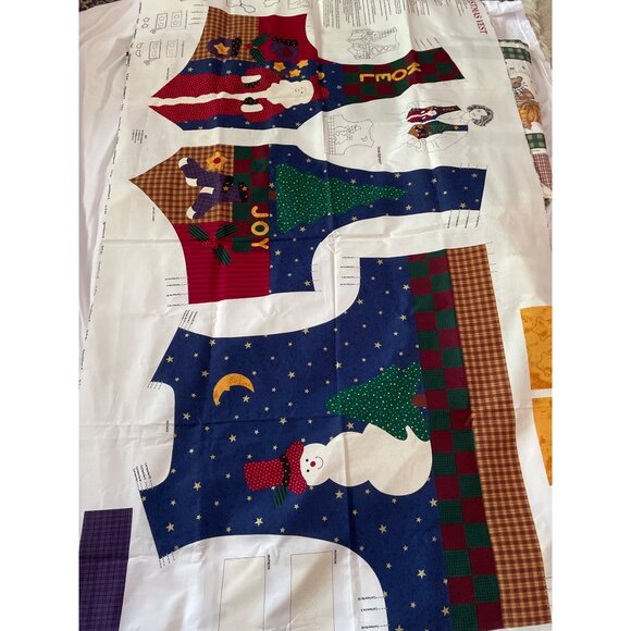 Vintage Christmas & Holiday Fabric Panels For Crafts & Sewing Projects - Picture 5 of 9